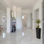 Vine By Interhome Vila