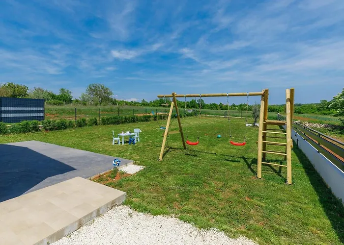 Vine By Interhome Vila *