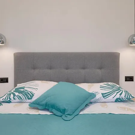 Vine By Interhome