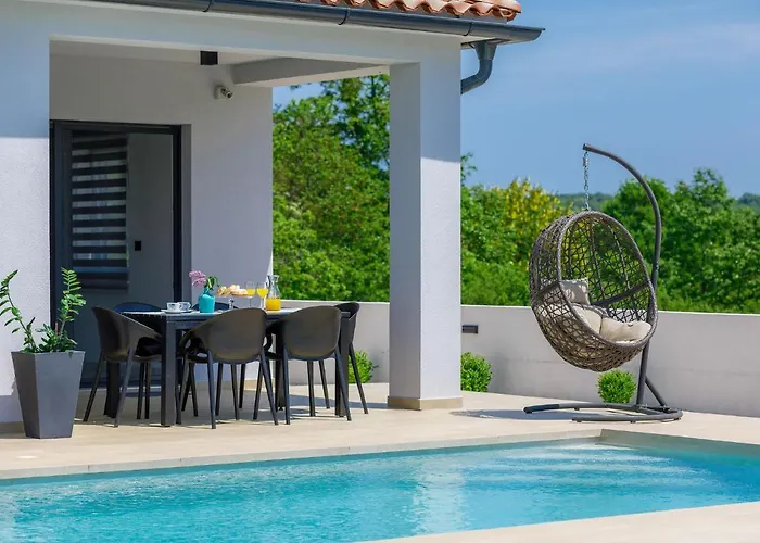 Vine By Interhome Villa Marčana